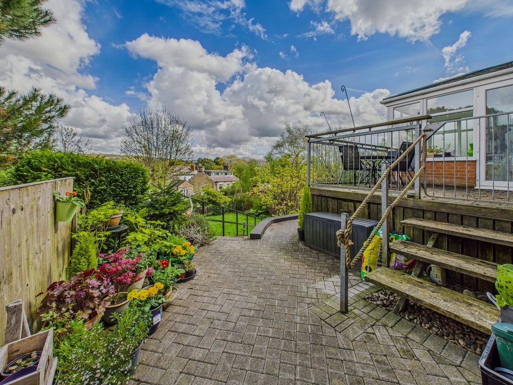 Rear Garden - Raised Terrace