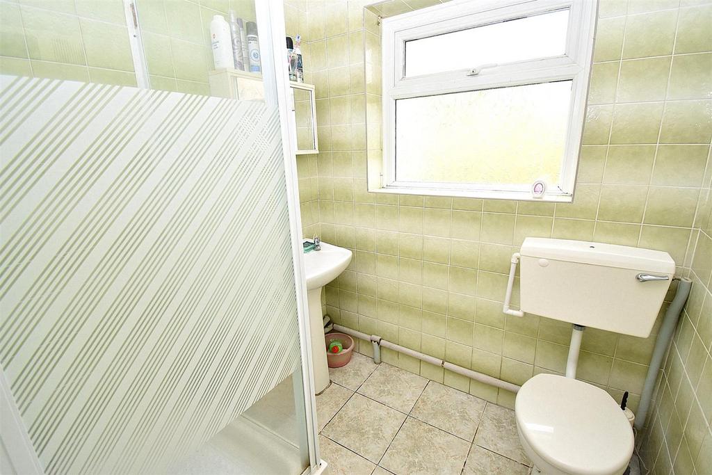 Shower room.jpg