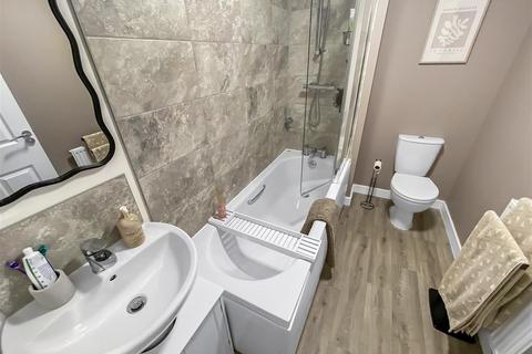 3 bedroom terraced house for sale, Chestnut Way, Newton Aycliffe