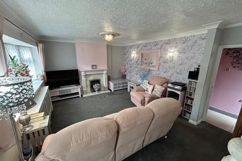 2 Webster Close, Waltham Abbey, EN9 3NU