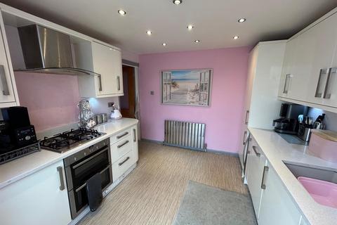 2 Webster Close, Waltham Abbey, EN9 3NU