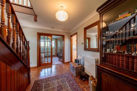 4 bedroom detached house for sale, Burwardsley Road, Tattenhall