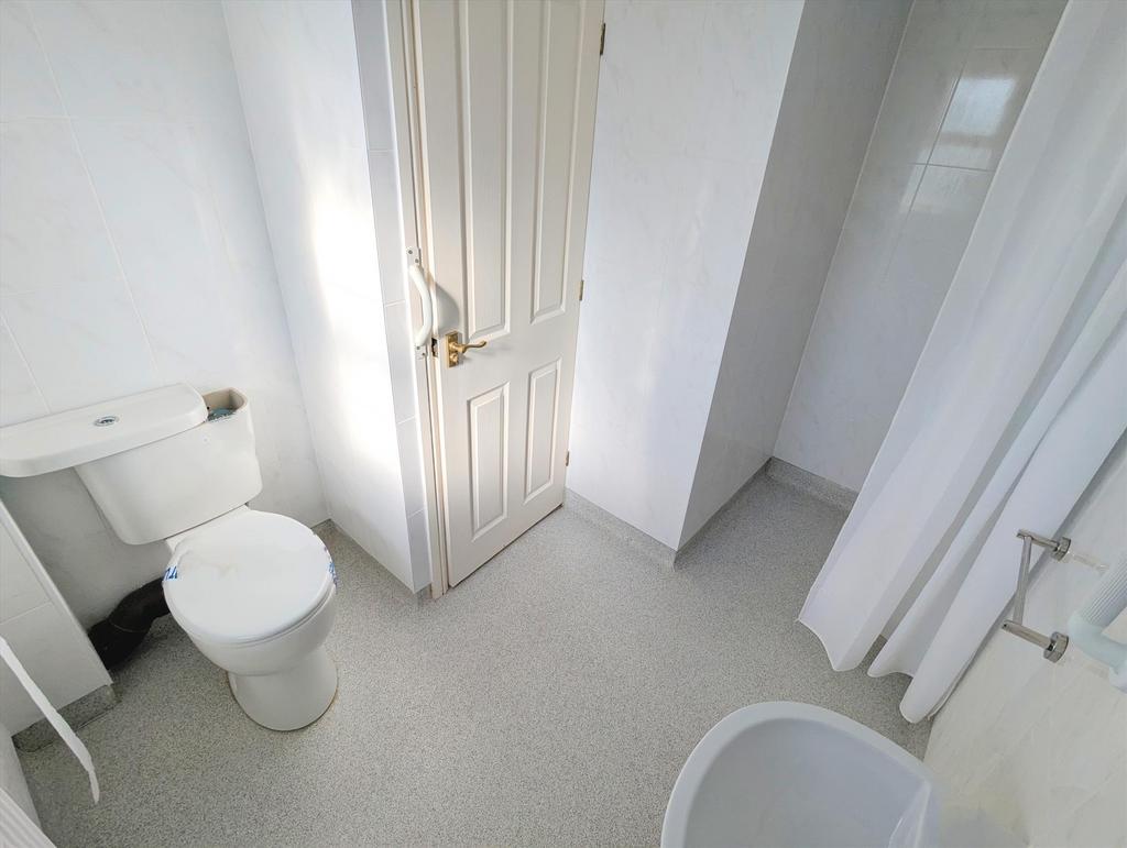 Bedroom One En Suite
