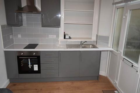 1 bedroom flat to rent, St James Crescent, Uplands, , Swansea