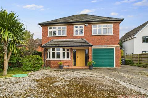 3 bedroom detached house for sale, Old Wrexham Road, Gresford, Wrexham