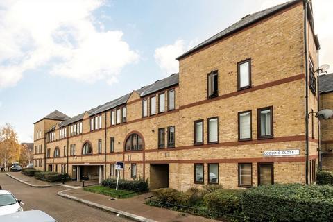 26 Codling Close, London, E1W 2UX