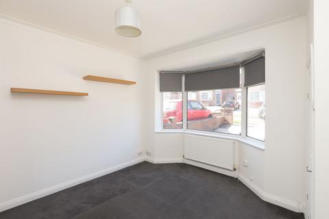 71 Lound Road, Sheffield, S9 4BH