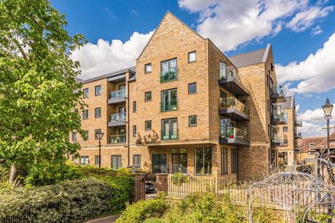 Lion Wharf Road, Old Isleworth TW7