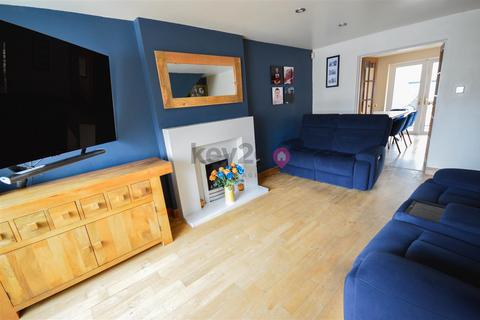 undefined, Wychwood Croft, Sothall, Sheffield, S20