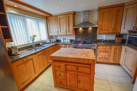undefined, Wychwood Croft, Sothall, Sheffield, S20