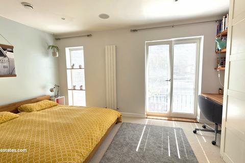 undefined, Victoria Road, New Barnet, EN4