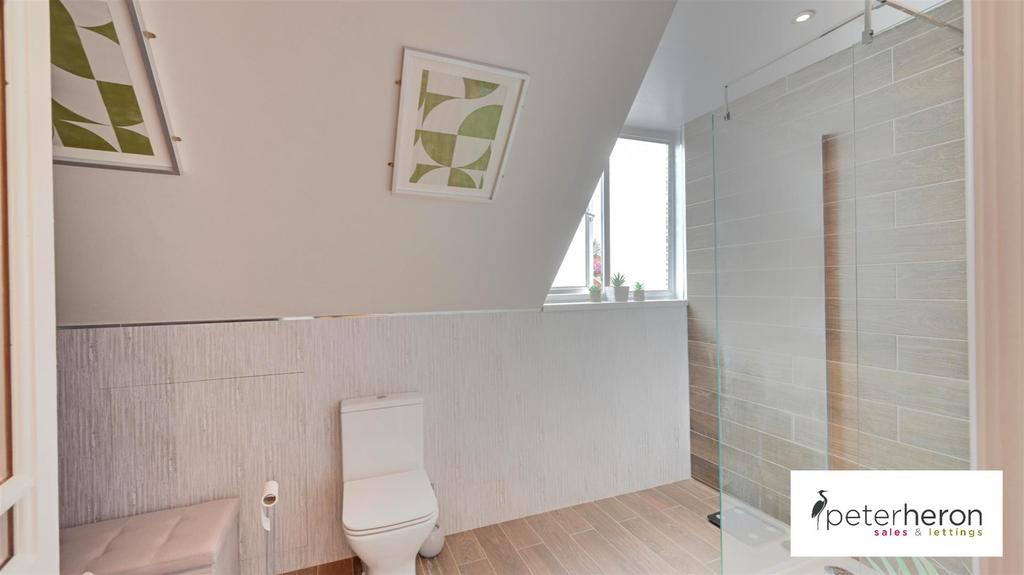 En-Suite Shower Room