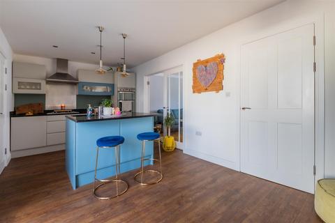 undefined, St. Fagans Road, Cardiff CF5