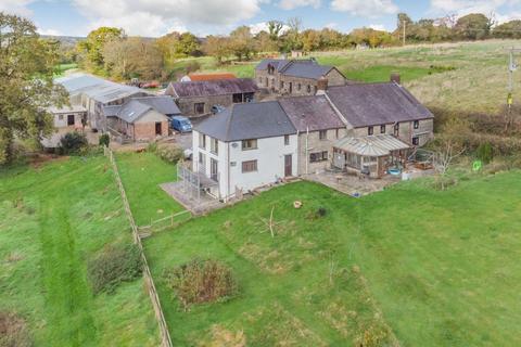 6 bedroom property with land for sale, Saron, Llandysul, SA44
