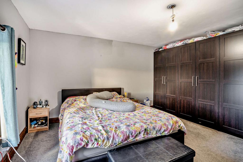 Double Bedroom 1