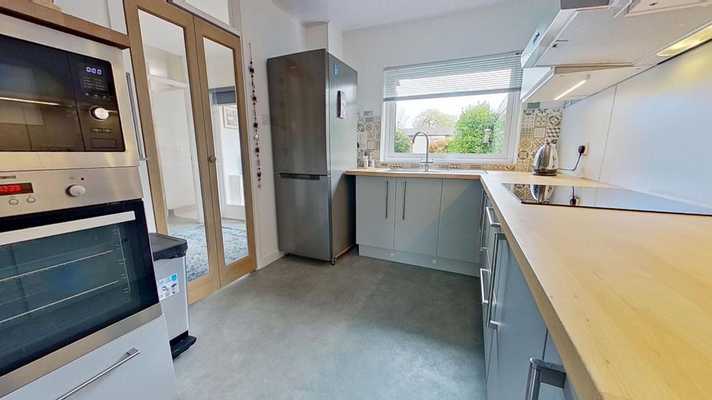 Fitted Kitchen