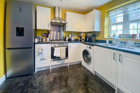 9 Ashcombe Crescent, Witney, OX28 6GL