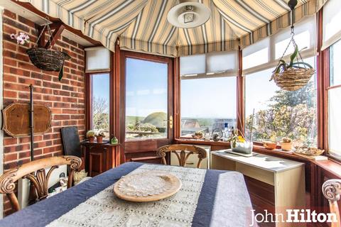 2 bedroom detached bungalow for sale, Rosedene Close, Brighton