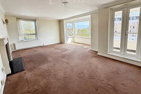 2 bedroom apartment for sale, Lingfield Court, Blount Road, Portsmouth