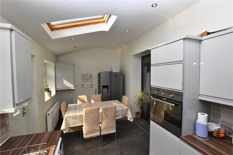 9 Eversley Place, Halifax, HX2 7QB