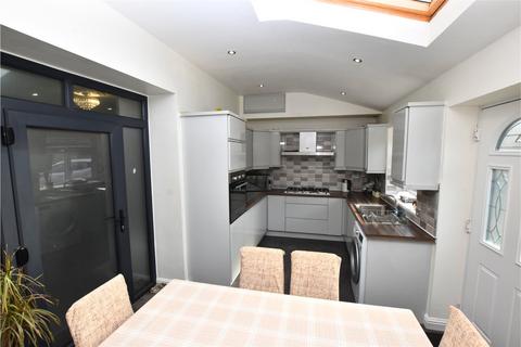 9 Eversley Place, Halifax, HX2 7QB