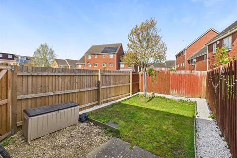 2 bedroom semi-detached house for sale, Cypress Gardens, Longlevens, Gloucester