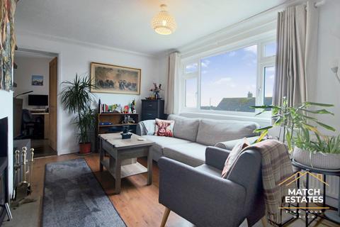 4 bedroom end of terrace house for sale, St. Georges Crescent, Dover CT17