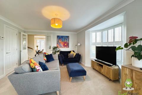 31 Eling Crescent, Sherfield On Loddon, Hook, RG27 0FJ