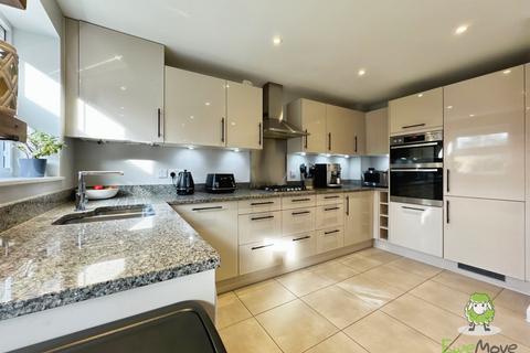31 Eling Crescent, Sherfield On Loddon, Hook, RG27 0FJ