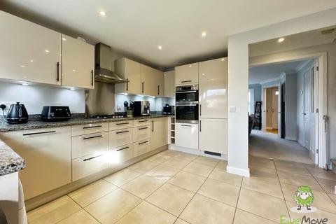 31 Eling Crescent, Sherfield On Loddon, Hook, RG27 0FJ