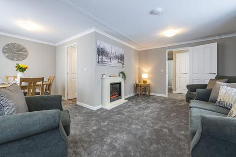 2 bedroom park home for sale, Huntingdon, Cambridgeshire, PE28