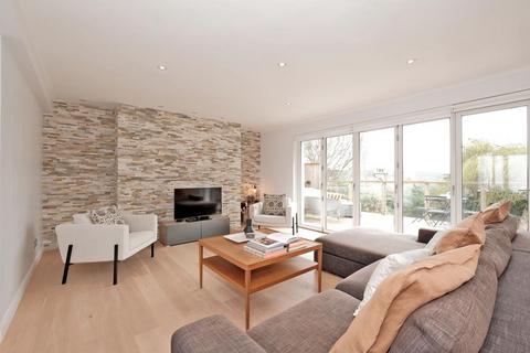 4 bedroom detached house to rent, North Deeside Road, Karamena, AB15
