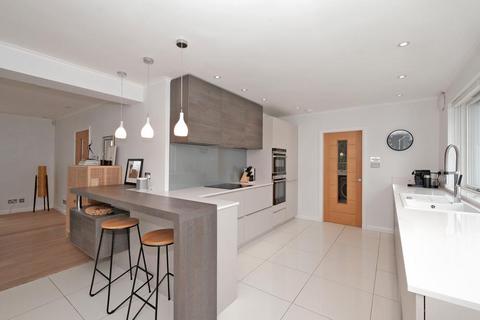 4 bedroom detached house to rent, North Deeside Road, Karamena, AB15
