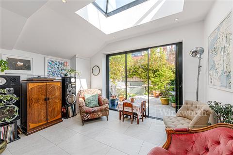 4 bedroom terraced house for sale, Rucklidge Avenue, Willesden Junction, London, NW10