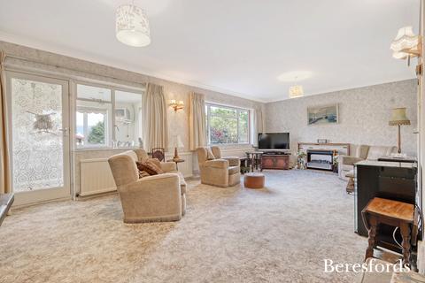 4 bedroom detached house for sale, Mulberry Hill, Shenfield, CM15