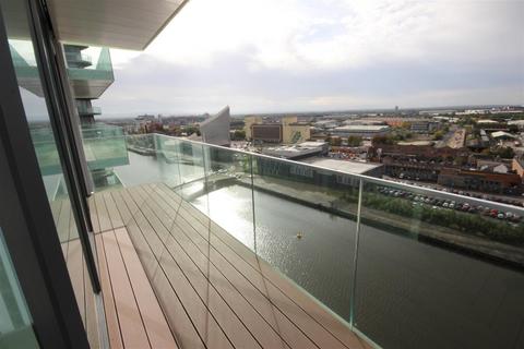 2 bedroom apartment for sale, The Lightbox, Blue, Salford M50