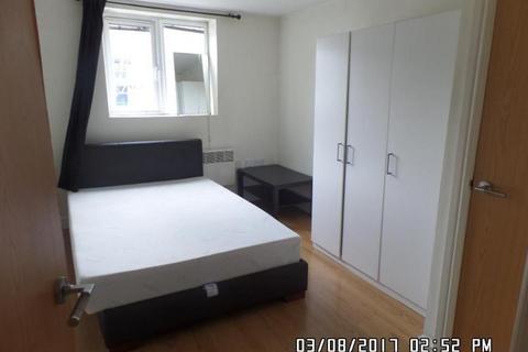 1 bedroom flat to rent, Broadway, Adamsdown, Cardiff