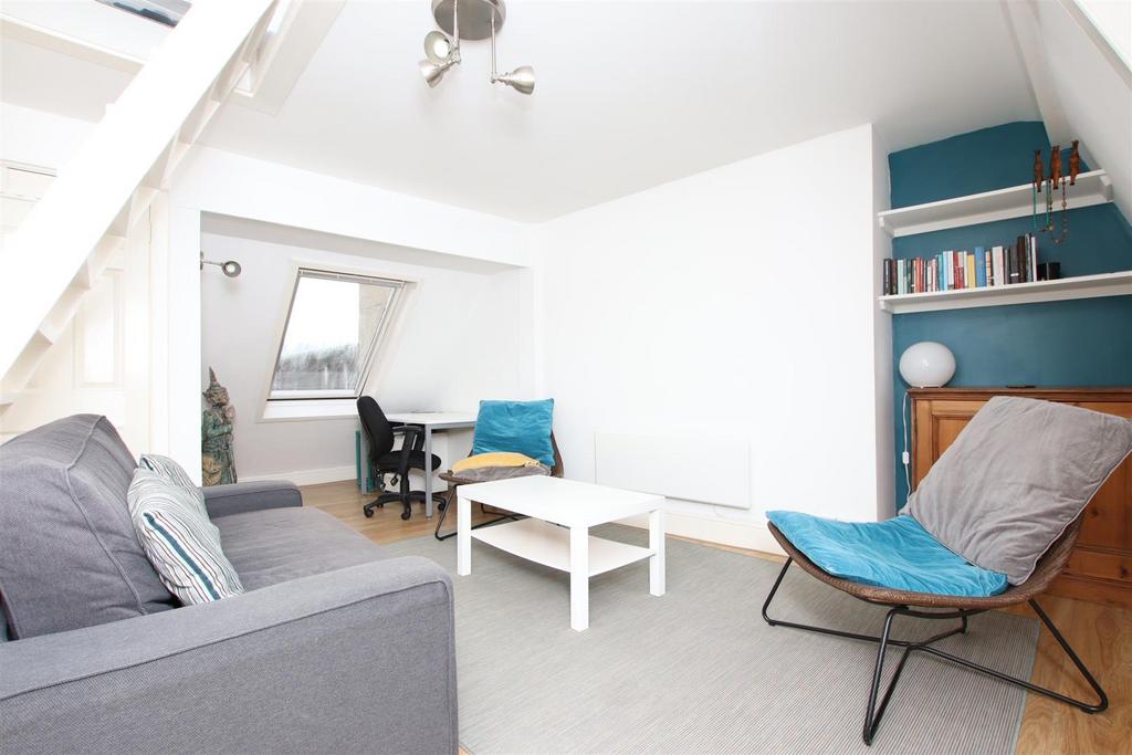 Living room.JPG