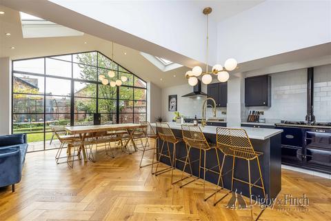 5 bedroom detached house for sale, Cropwell Road, Radcliffe-on-Trent