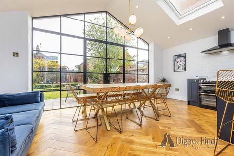 5 bedroom detached house for sale, Cropwell Road, Radcliffe-on-Trent