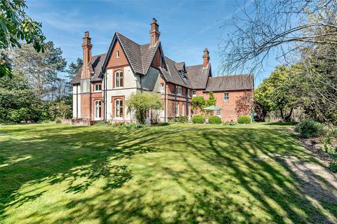 6 bedroom detached house for sale, Donnington, Newbury, Berkshire