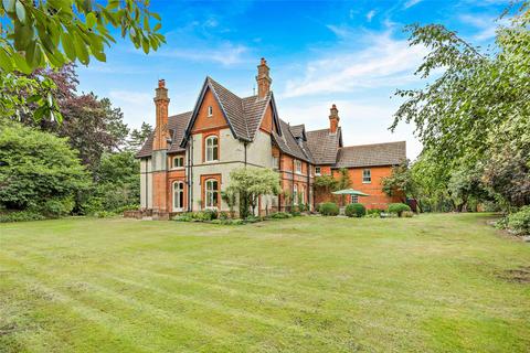 undefined, Donnington, Newbury, Berkshire