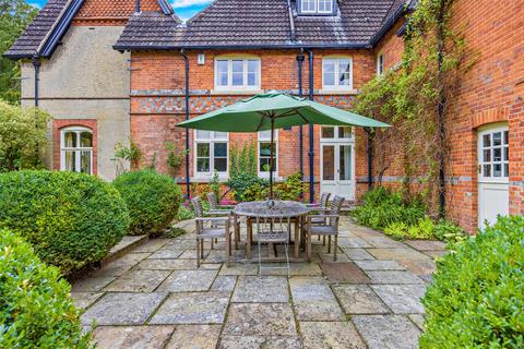 undefined, Donnington, Newbury, Berkshire