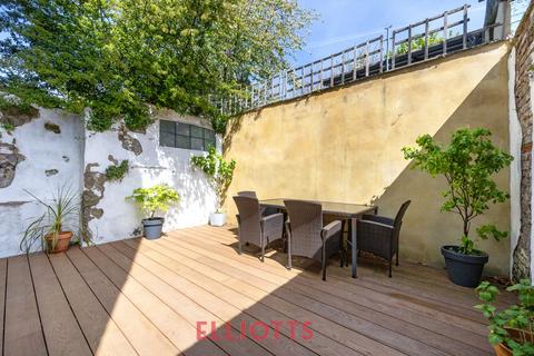 undefined, Robertson Road, Brighton