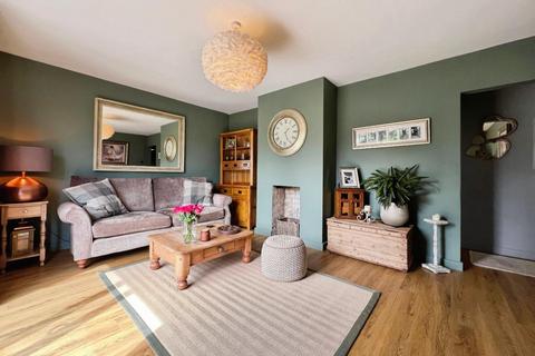 31 Belcaire Close, Lympne, Hythe, CT21 4JT