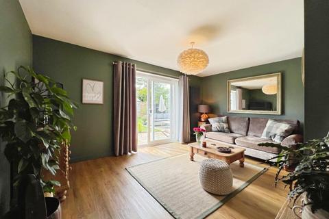 31 Belcaire Close, Lympne, Hythe, CT21 4JT