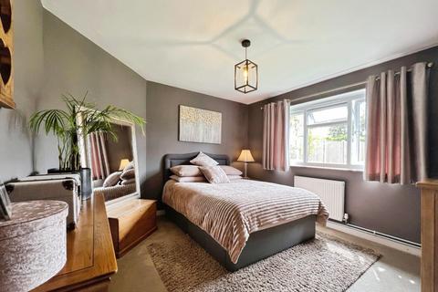 31 Belcaire Close, Lympne, Hythe, CT21 4JT