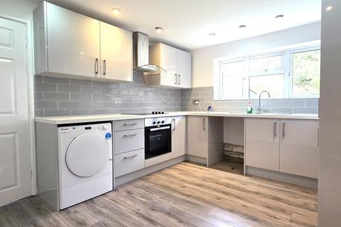 undefined, Wigford Road, Dosthill, Tamworth, B77