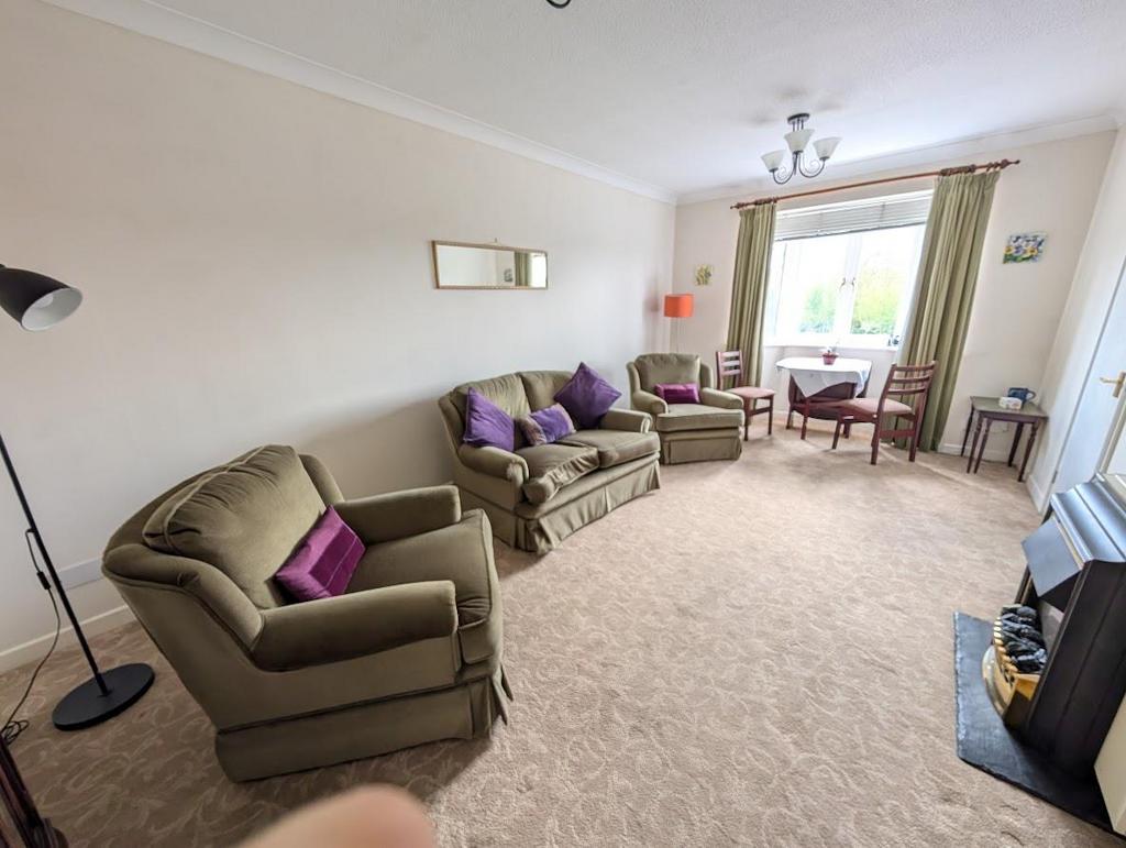 PXL 20250417 134629445.jpg