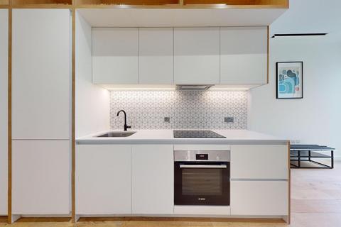 1 bedroom flat to rent, Great West Road
